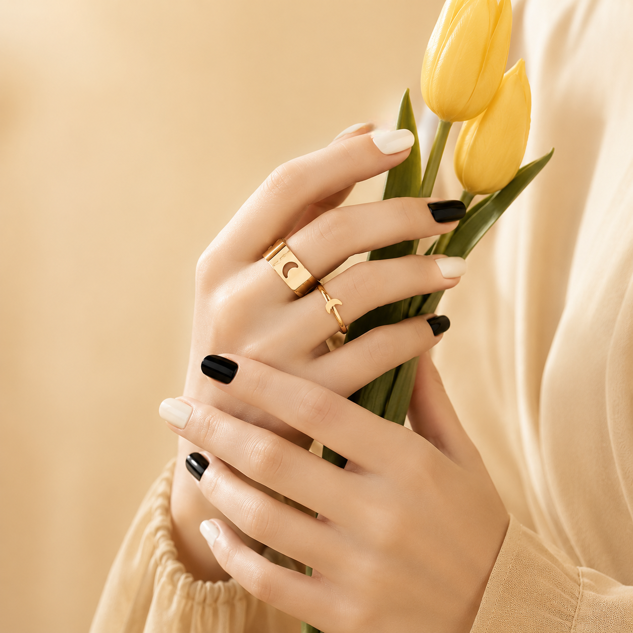Adjustable Moon Couple Rings